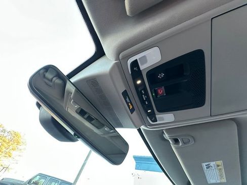 Used 2025 Honda Accord Touring image 33