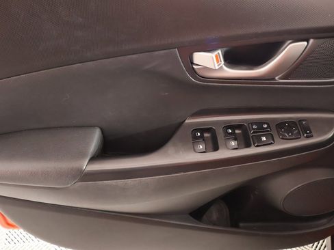 Used 2019 Hyundai Kona Ultimate image 16