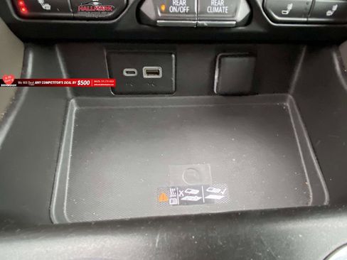 Used 2023 Chevrolet Tahoe LT image 19