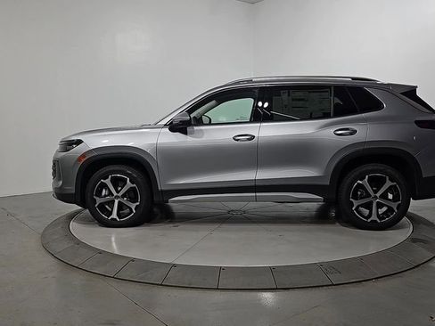 New 2026 Volkswagen Tiguan SE AWD/4WD image 2