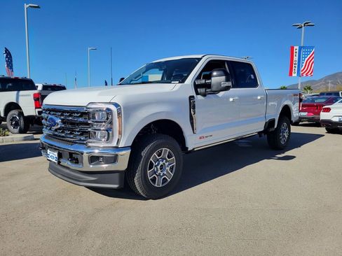 New 2026 Ford F250 Lariat w/ Lariat Ultimate Package image 2