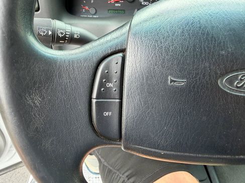 Used 2002 Ford F350 XLT AWD/4WD image 26
