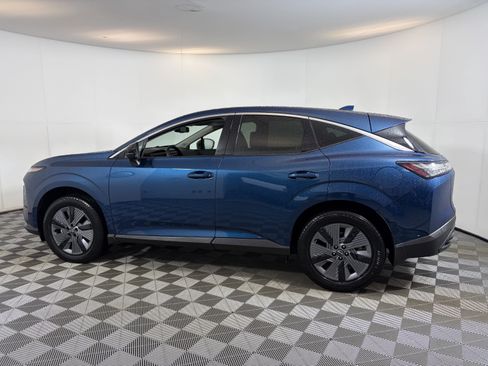 Certified 2025 Nissan Murano SL w/ Cargo Package AWD/4WD image 2