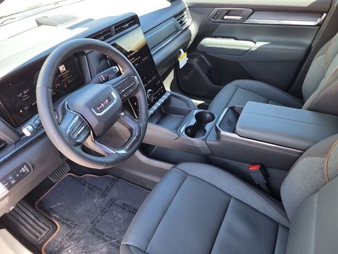 New 2026 GMC Terrain AT4 w/ Convenience Package III image 10