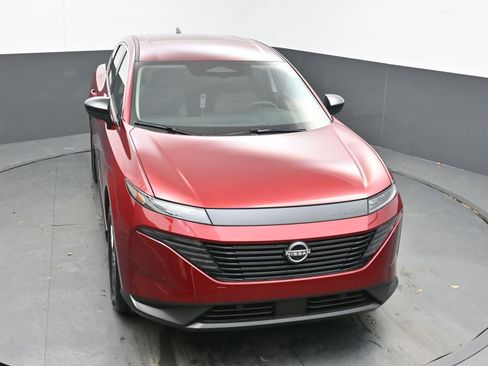 Certified 2025 Nissan Murano SV image 32