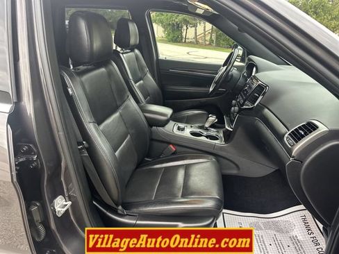 Used 2020 Jeep Grand Cherokee Limited w/ Luxury Group II AWD/4WD image 41