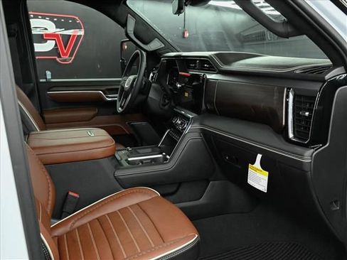 New 2026 GMC Sierra 2500 Denali Ultimate AWD/4WD image 33