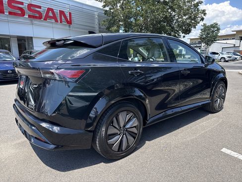 Certified 2024 Nissan Ariya AWD image 9