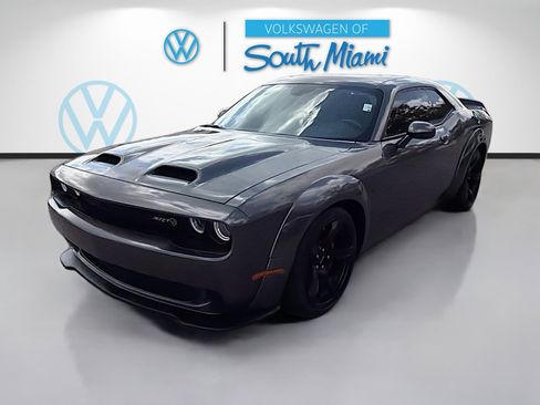 Used 2019 Dodge Challenger SRT Hellcat Redeye image 3