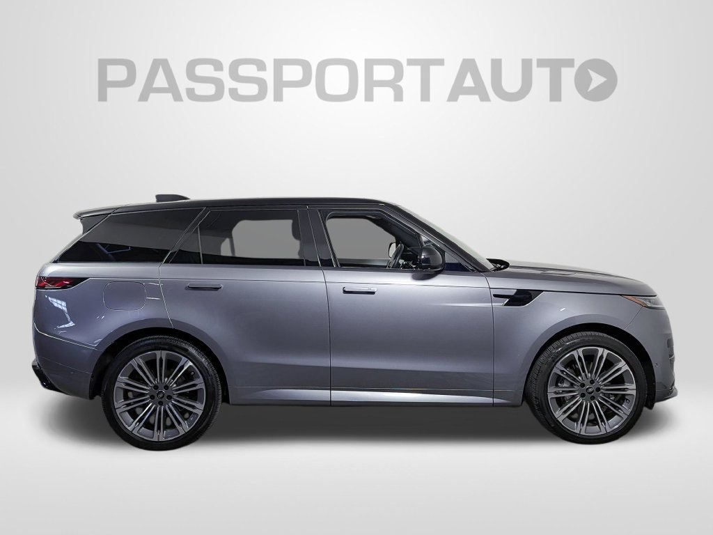 Used 2025 Land Rover Range Rover Sport Dynamic SE AWD/4WD image 8