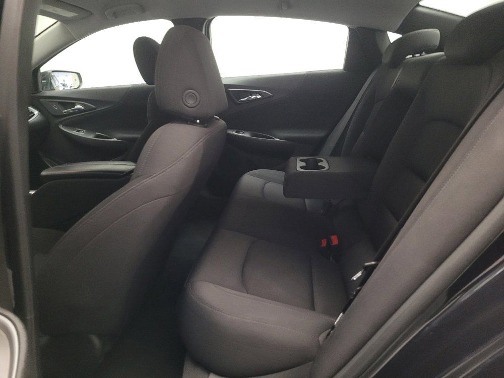 Used 2023 Chevrolet Malibu LT FWD image 18