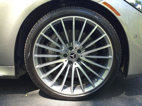 Used 2023 Mercedes-Benz S 500 4MATIC w/ AMG Line image 76