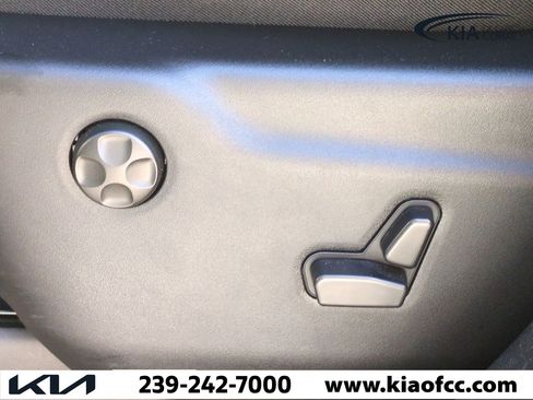 Used 2025 Dodge Durango R/T image 19