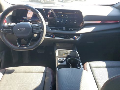 Certified 2026 Chevrolet Equinox RS w/ Convenience Package III image 14