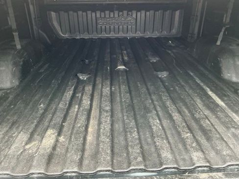 Used 2024 Chevrolet Silverado 2500 High Country w/ High Country Premium Package AWD/4WD image 19