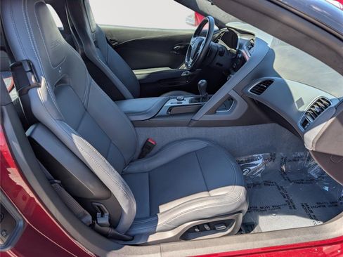 Used 2016 Chevrolet Corvette Z06 w/ 3LZ Preferred Equipment Group RWD image 11