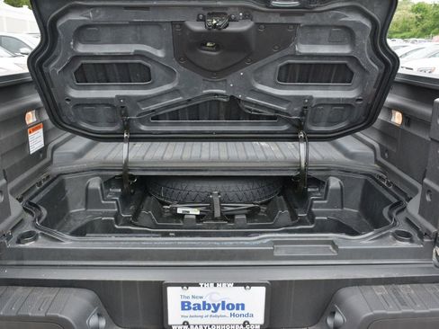 Used 2025 Honda Ridgeline TrailSport image 8