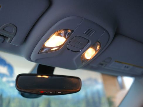 Used 2018 Jeep Compass Latitude w/ Popular Equipment Group image 29