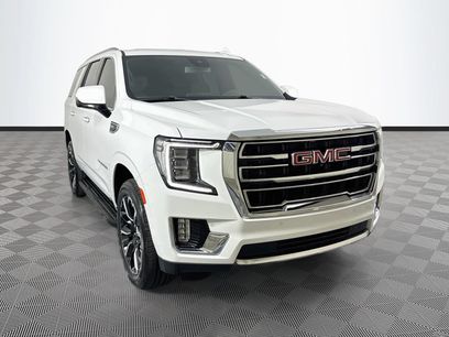 Used 2023 GMC Yukon SLT w/ SLT Luxury Package