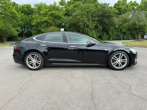 Used 2015 Tesla Model S 70D AWD/4WD image 4