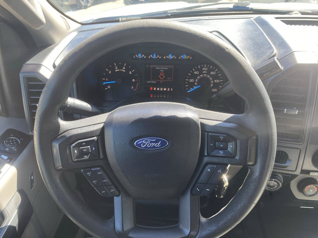 Used 2017 Ford F150 XL w/ Equipment Group 101A Mid RWD image 17
