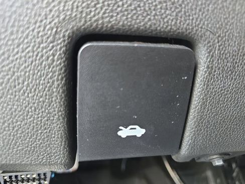 Used 2019 Chevrolet Colorado ZR2 w/ Colorado ZR2 Bison Edition image 30