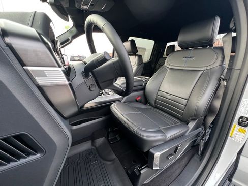 New 2025 Ford F150 Platinum w/ FX4 Off-Road Package image 13