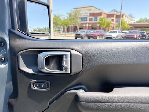 New 2026 Jeep Gladiator Rubicon AWD/4WD image 24