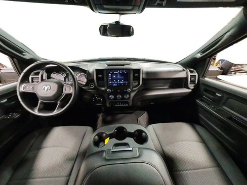 Used 2024 RAM 2500 Tradesman w/ Chrome Appearance Group image 42