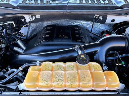 Used 2016 Ford F150 XLT w/ Equipment Group 302A Luxury image 31