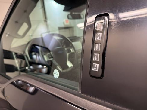Used 2020 Ford F250 Lariat AWD/4WD image 32