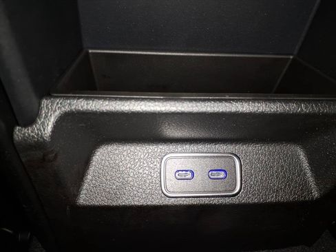 Used 2026 Mercedes-Benz GLE 450 4MATIC image 17