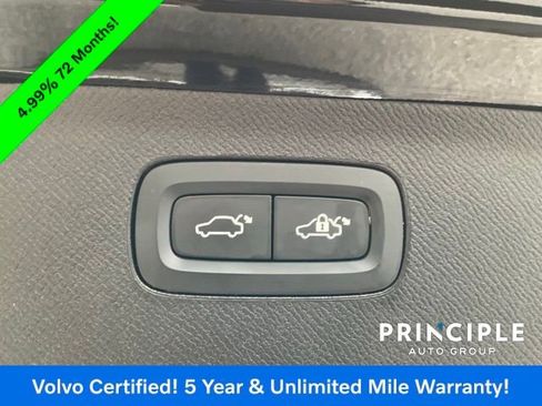 Certified 2023 Volvo XC90 B6 Ultimate w/ Protection Package Premier image 27
