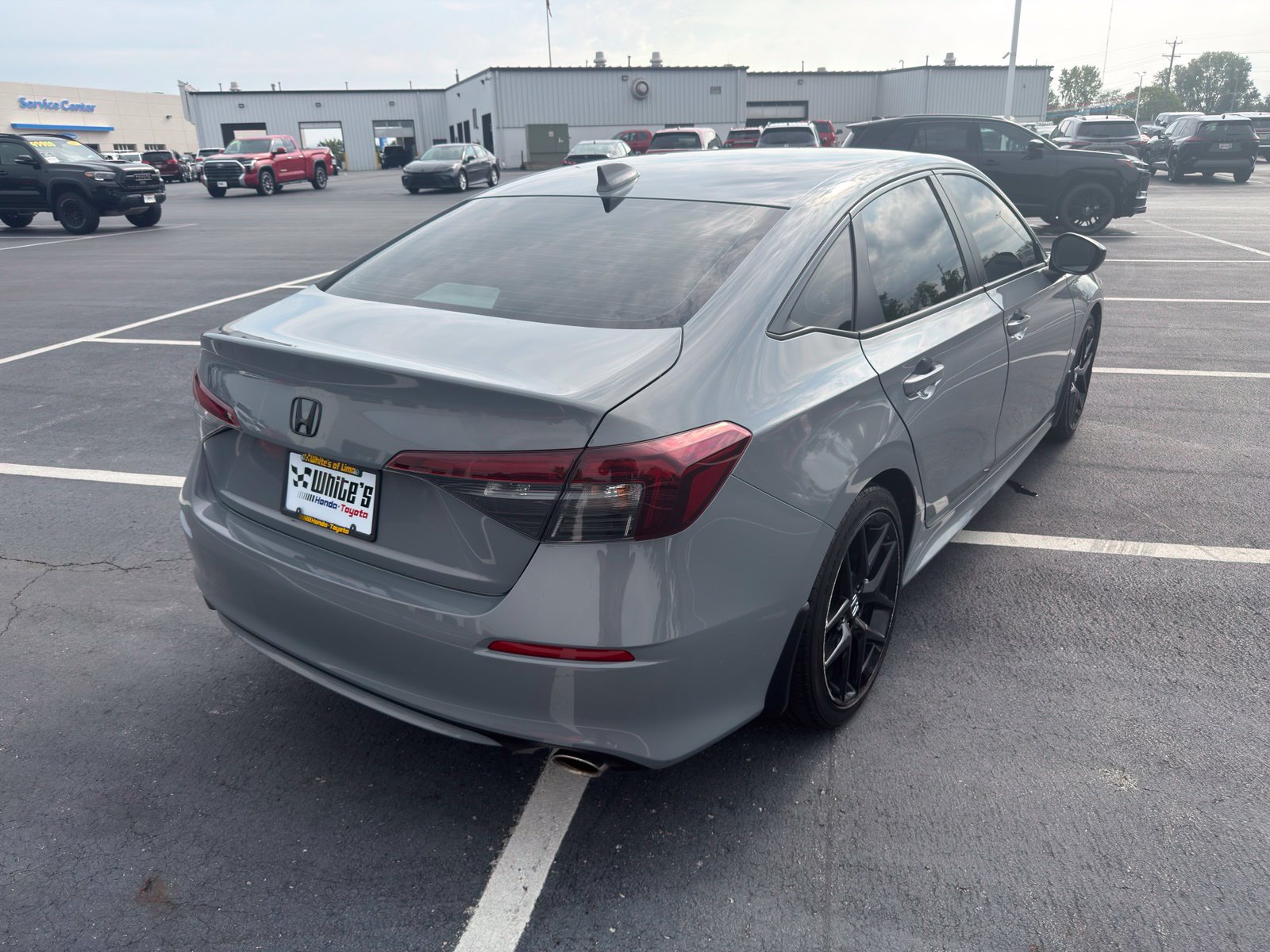 Used 2025 Honda Civic Sport image 6