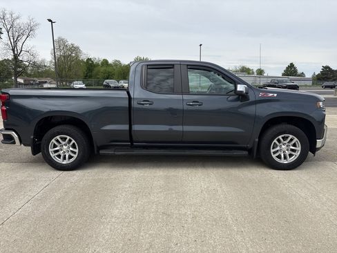 Used 2020 Chevrolet Silverado 1500 LT w/ All-Star Edition AWD/4WD image 3