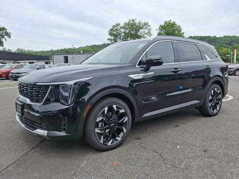 New 2025 Kia Sorento EX image 2