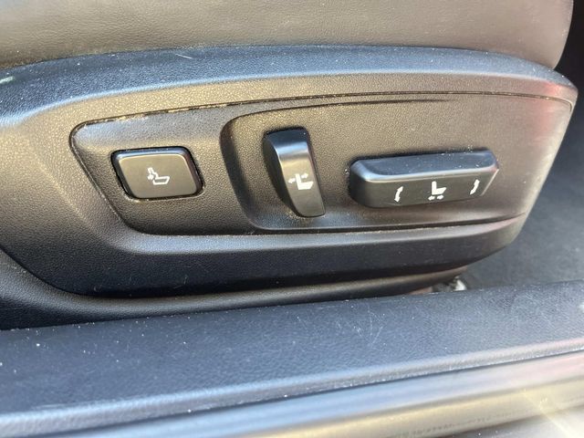 Used 2017 Lexus ES 350 w/ Premium Package FWD image 19