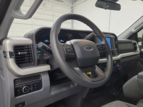 Used 2024 Ford F250 XLT image 21