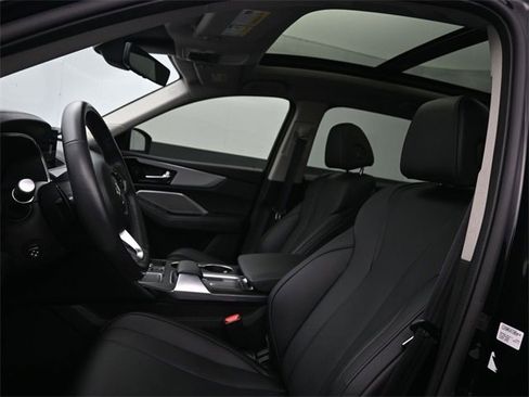 Used 2024 Acura MDX FWD image 15