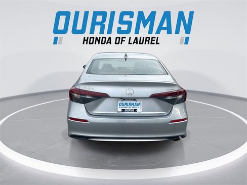 Used 2025 Honda Civic Sport image 7