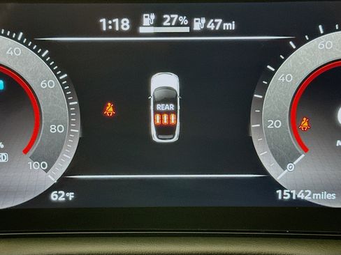 Used 2023 Nissan Ariya AWD image 19