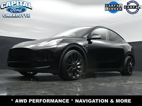 Used 2022 Tesla Model Y Performance AWD/4WD image 17