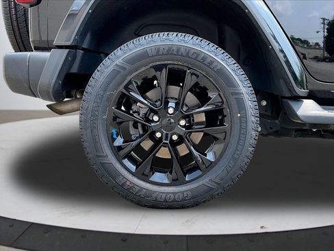 Certified 2023 Jeep Wrangler Unlimited Sahara w/ Cold Weather Group AWD/4WD image 36