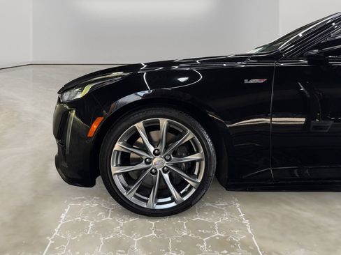 Used 2020 Cadillac CT5 V w/ Premium Package RWD image 14