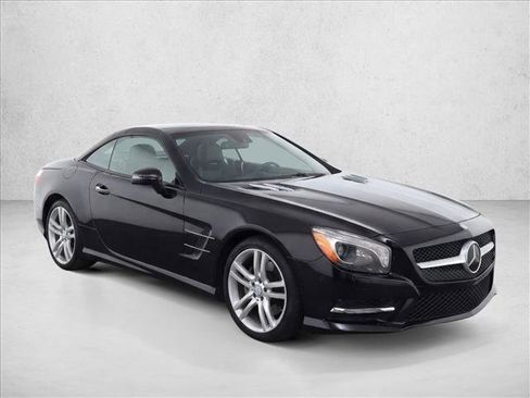 Used 2013 Mercedes-Benz SL 550 image 3