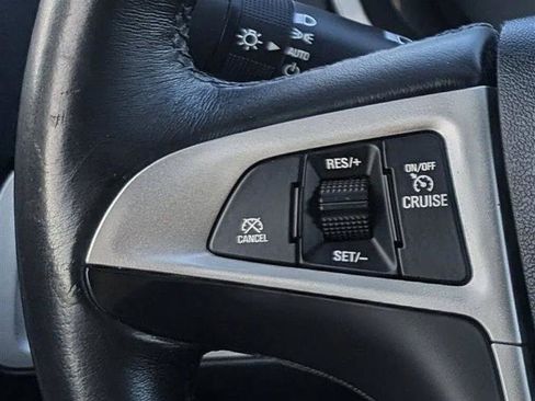 Used 2015 Chevrolet Equinox LT FWD image 25