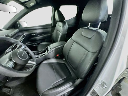 Used 2025 Hyundai Santa Cruz SEL FWD image 13