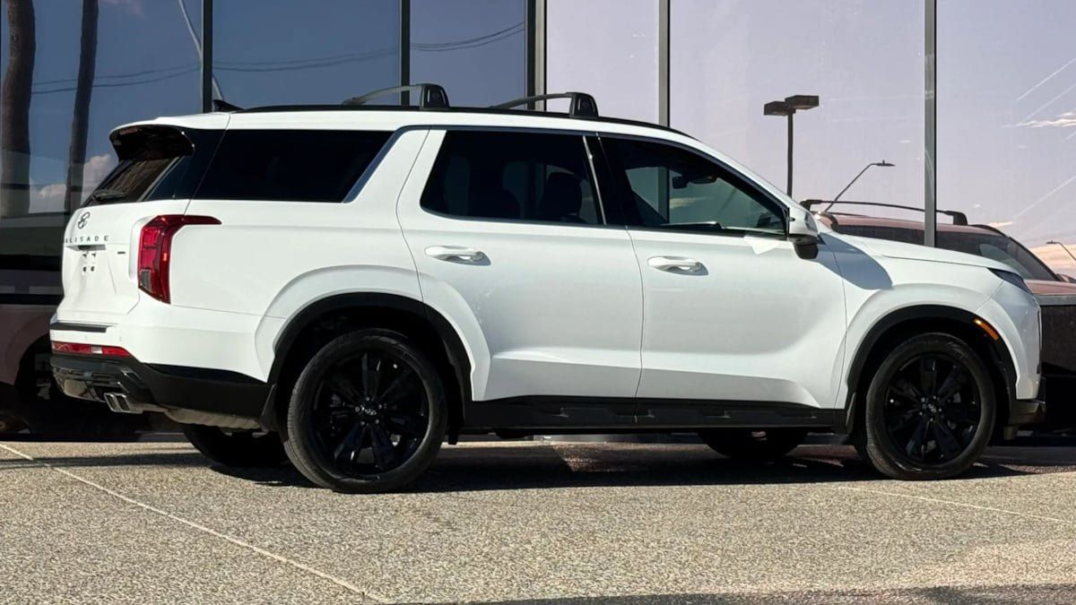 Used 2025 Hyundai Palisade XRT AWD/4WD image 13