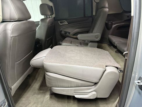 Used 2019 GMC Yukon XL Denali w/ Open Road Package AWD/4WD image 38