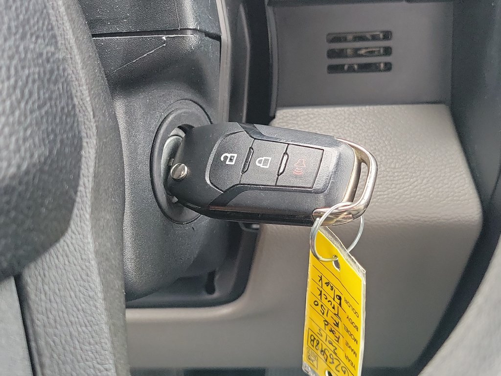 Used 2015 Ford F150 XL w/ Equipment Group 101A Mid RWD image 27